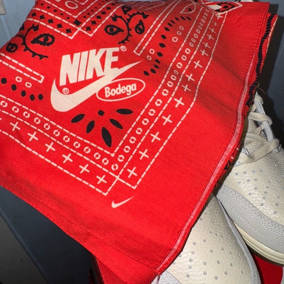 Nike dunk high bodega (rare) - Picture 4 of 8